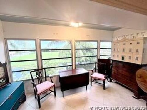 320-3940 Nw 42nd Ave, Lauderdale Lakes, FL, 33319-4834 | Card Image