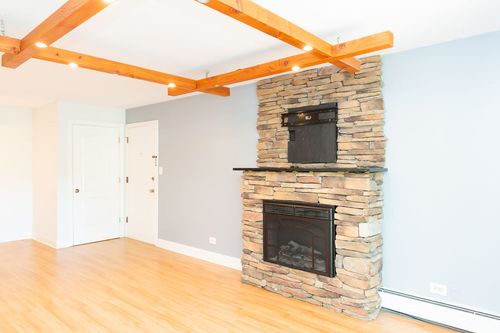 apt-11-10940 S Worth Ave, Worth, IL, 60482-1462 | Card Image