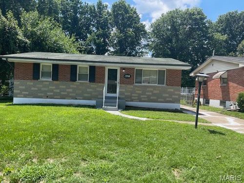 1358 Reale Ave, Saint Louis, MO, 63138-2429 | Card Image