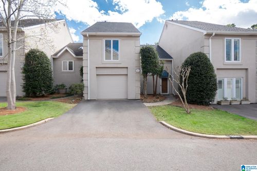 5541 Hampton Heights Dr, Birmingham, AL, 35209-3773 | Card Image