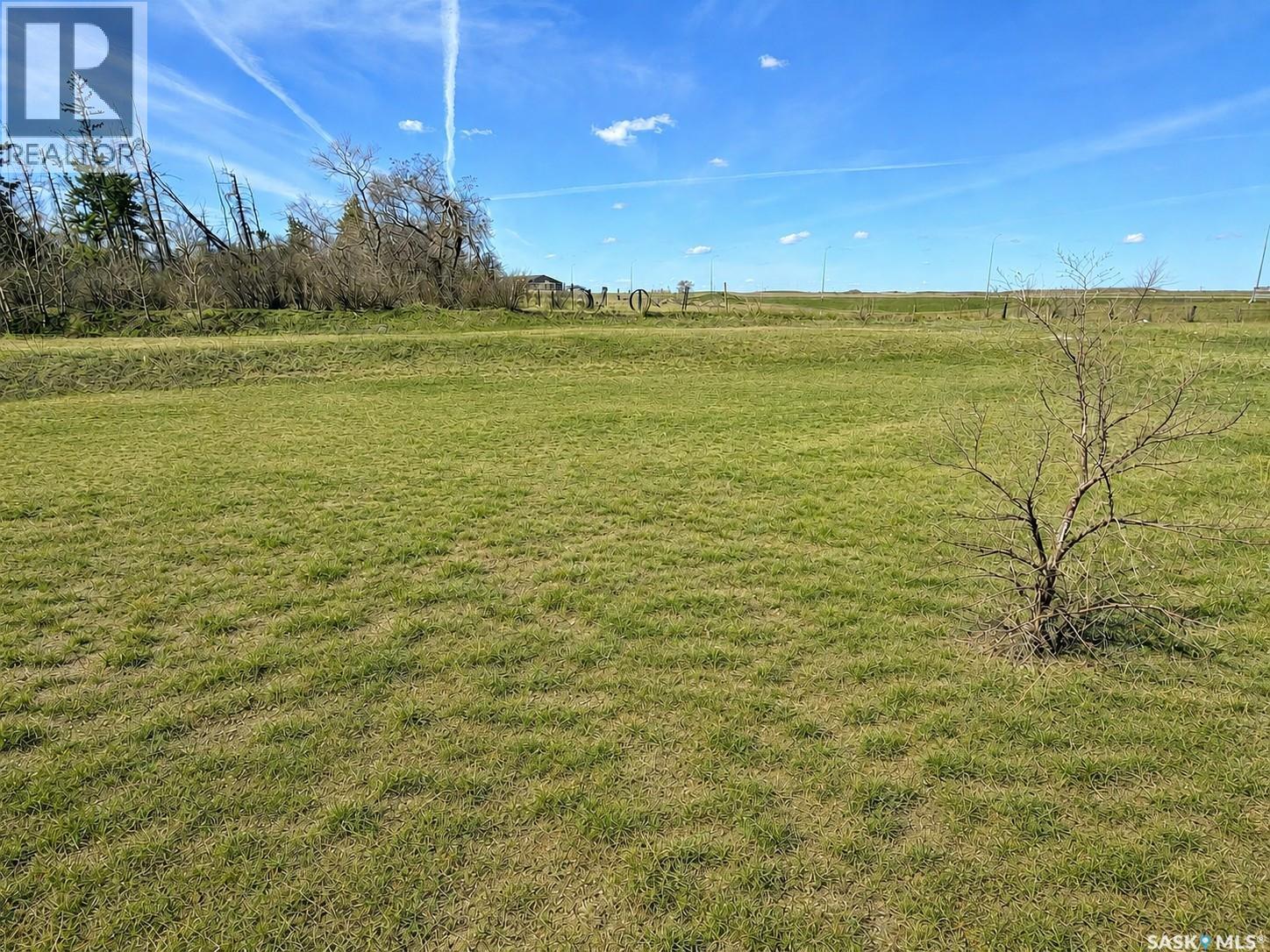 Land in Pilot Butte 3