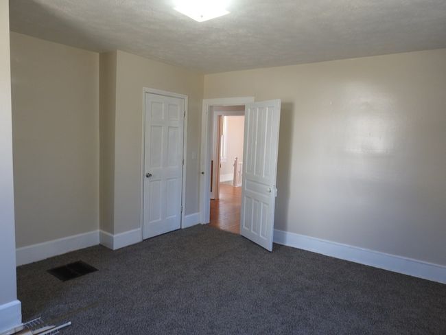 106 S Boss Row, House other with 3 bedrooms, 2 bathrooms and null parking in Fries VA | Image 20