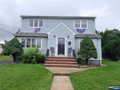 25 Lyall Rd, Clifton, NJ, 07012-1617 | Card Image