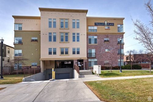 unit-305-520 500, Salt Lake City, UT, 84102-2784 | Card Image