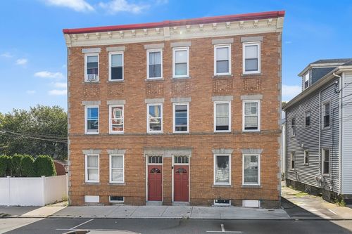 2-16 Leavitt St, Salem, MA, 01970-5915 | Card Image