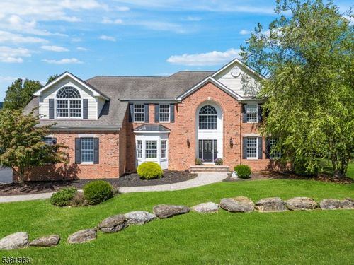 1 Elaine Ct, Califon, NJ, 07830-3554 | Card Image