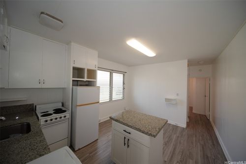 2014 Fern St, Honolulu, HI, 96826-4140 | Card Image