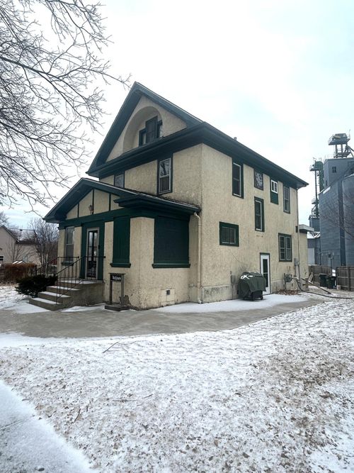 120 3rd Ave N, Brownton, MN, 55312-9300 | Card Image