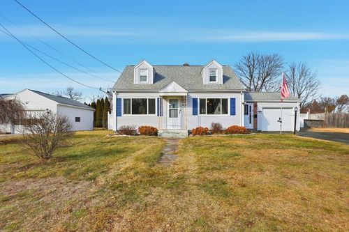 104 Chateaugay St, Chicopee, MA, 01020-3322 | Card Image