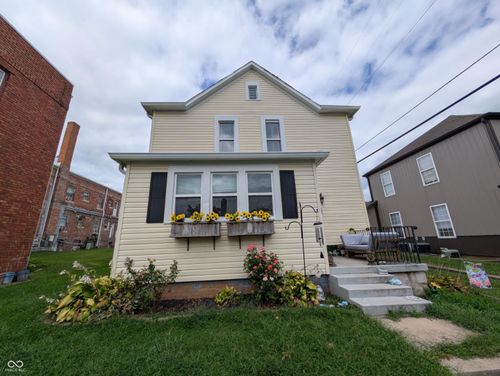 11 Dr Daniel Biggs St, Brazil, IN, 47834-2135 | Card Image