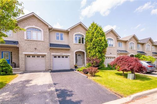 5305 Scotia St, Burlington, ON, L7L7B3 | Card Image