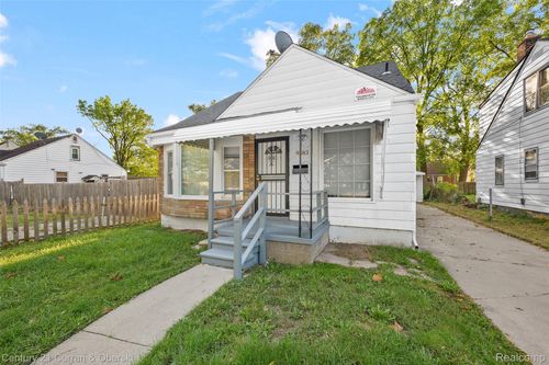 9583 Stahelin Ave, Detroit, MI, 48228-1452 | Card Image