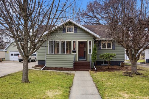 1322 9th Ave S, Fargo, ND, 58103-2506 | Card Image