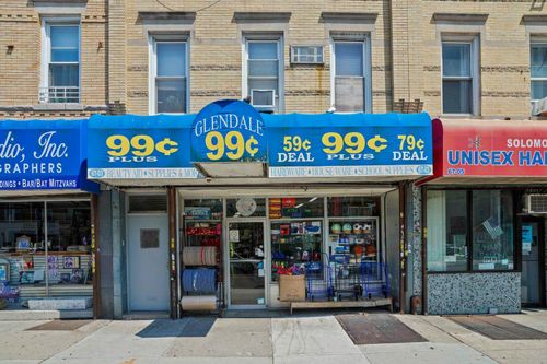 67 Myrtle Ave, Glendale, NY, 11385-7056 | Card Image