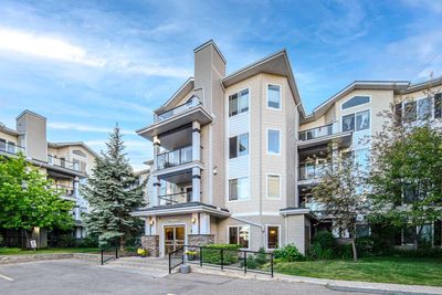 428 - 345 Rocky Vista Pk Nw, Condo with 2 bedrooms, 2 bathrooms and 1 parking in Calgary AB | Image 2