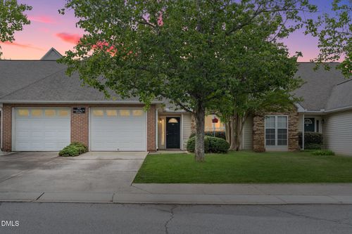 102-2521 Gordon Glen Court, Raleigh, NC, 27617 | Card Image