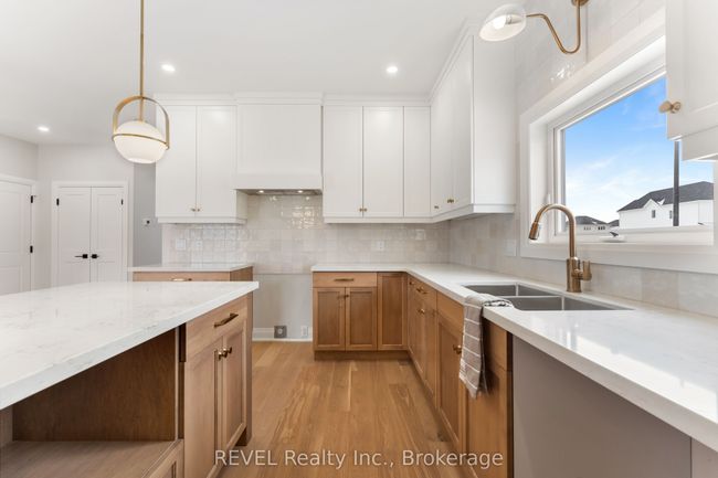 1 Elvira Way, House other with 4 bedrooms, 3 bathrooms and 4 parking in Thorold ON | Image 17