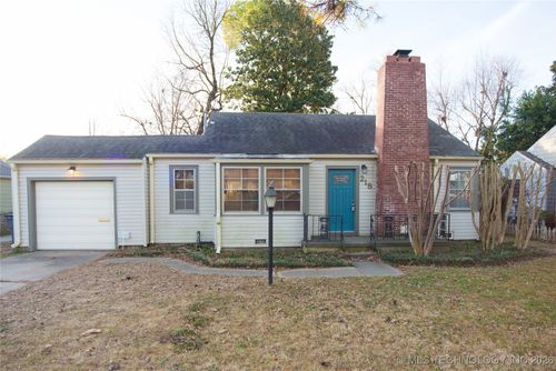 218 33rd Pl, Tulsa, OK, 74105-2541 | Card Image