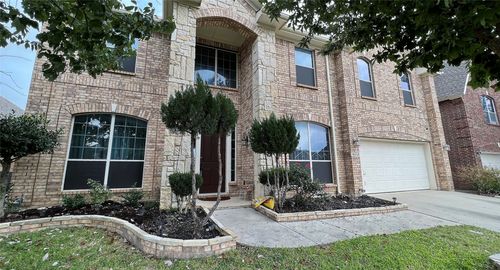 10213 Crawford Farms Dr, Fort Worth, TX, 76244-8566 | Card Image