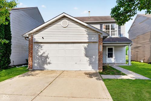 4320 Village Bend Ln, Indianapolis, IN, 46254-6248 | Card Image