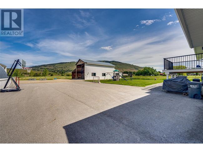 8935 Kalamalka Rd, House other with 4 bedrooms, 3 bathrooms and 30 parking in Coldstream BC | Image 56