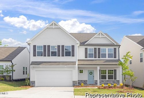 117p-304 Chuck Wagon Way, Benson, NC, 27504-2075 | Card Image