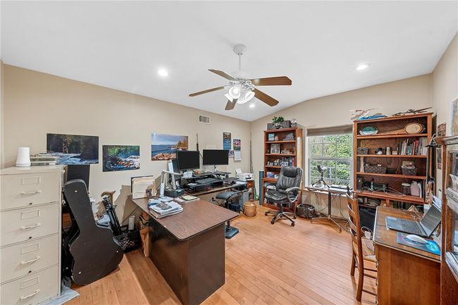 Office | Image 25