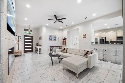 21513 Santa Carlo Ave, Lago Vista, TX, 78645-6826 | Card Image