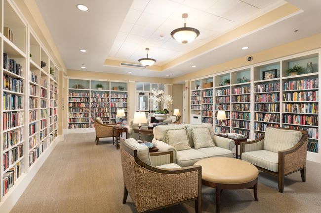 Lake House (2) | Image 93