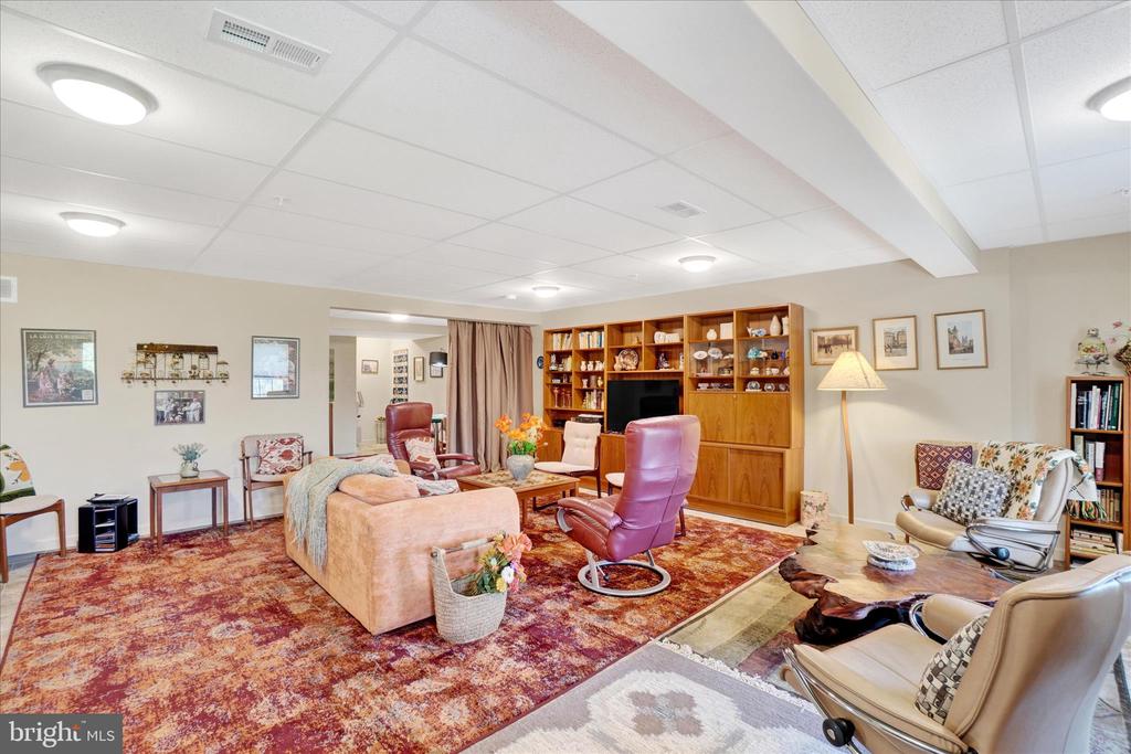Residential in RED LION 4