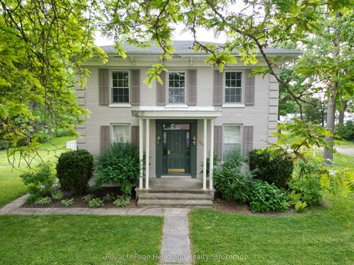 231 William St, Exeter, ON, N0M1S2 | Card Image