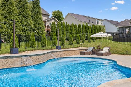 4011 Mossy Rock Ln, Franklin, TN, 37064-1522 | Card Image