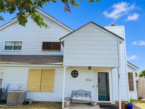 c2-7202 Mansions Dr, Corpus Christi, TX, 78414-3701 | Card Image