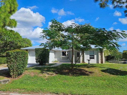 8236 97th Ave, Vero Beach, FL, 32967-3873 | Card Image