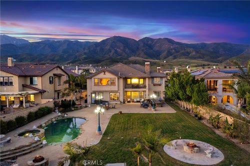 13761 Breeders Cup Dr, Rancho Cucamonga, CA, 91739 | Card Image