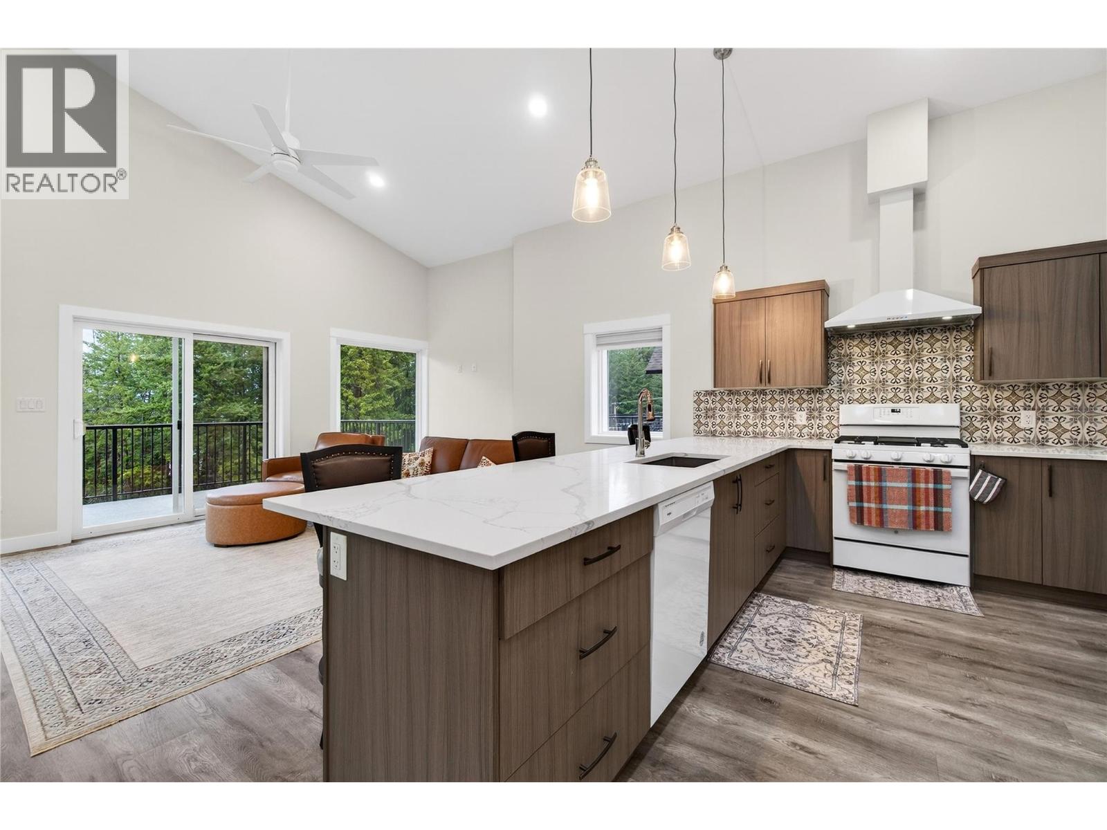 Residential in Blind Bay 5