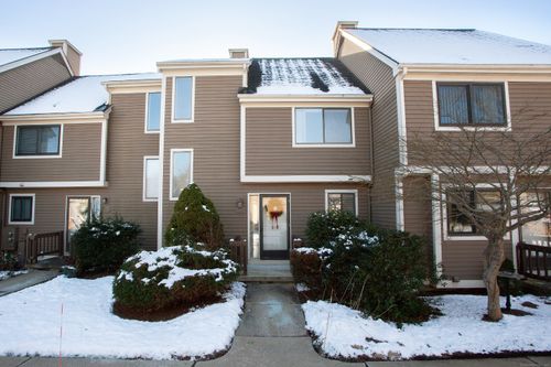 34-34 Reed Court, Bloomfield, CT, 06002 | Card Image