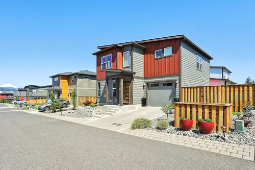 1250 29th St, Hood River, OR, 97031-1585 | Card Image