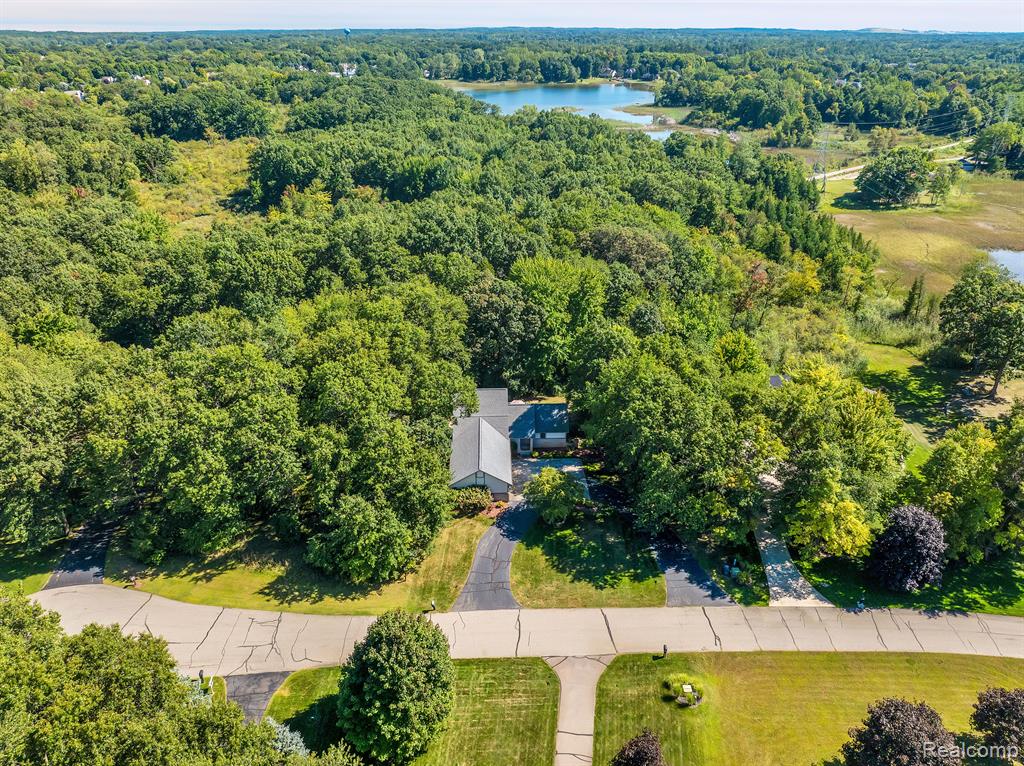 Highland Dr, Oxford, MI 48371 #1