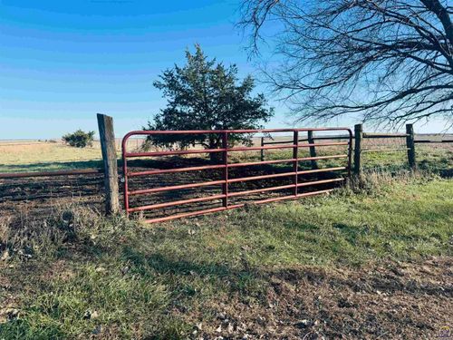 00000 Nw Geary Rd, Garnett, KS, 66032 | Card Image