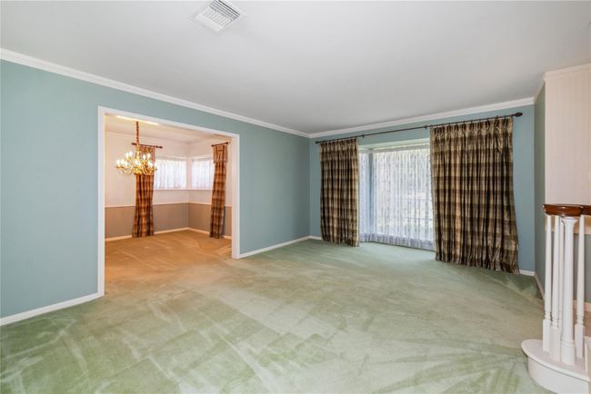 6211 Darby Way, House other with 5 bedrooms, 3 bathrooms and 2 parking in Spring TX | Image 6