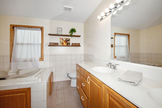 104 Ash Ave N, House other with 3 bedrooms, 3 bathrooms and null parking in Mayer MN | Image 12