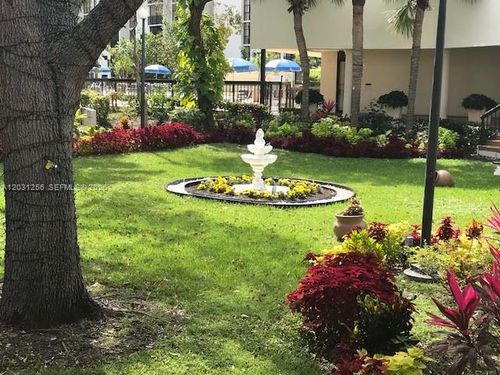 321-16909 N Bay Rd, Sunny Isles Beach, FL, 33160-4223 | Card Image