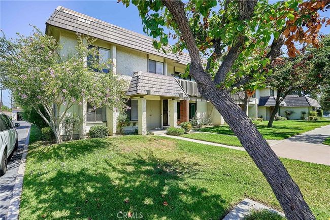 16011 Sugarpine Ln, Townhouse with 4 bedrooms, 3 bathrooms and 2 parking in Cerritos CA | Image 4