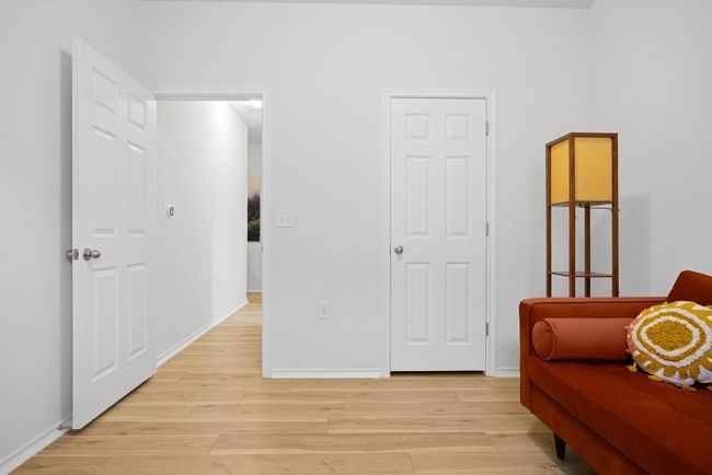 6404 Routenburn St, House other with 4 bedrooms, 2 bathrooms and 4 parking in Austin TX | Image 30