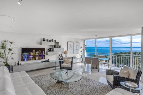 apt-10j-607 Ocean Dr, Key Biscayne, FL, 33149-2320 | Card Image