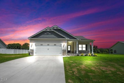 415 Creeks Edge Dr, Pikeville, NC, 27863-2300 | Card Image