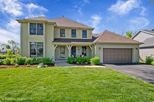321 Bryan Dr, Cary, IL, 60013-3115 | Card Image