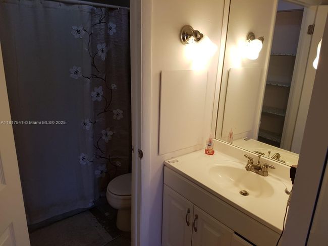 APT-3D - 3740 Inverrary Dr, Condo with 1 bedrooms, 2 bathrooms and null parking in LAUDERHILL FL | Image 15