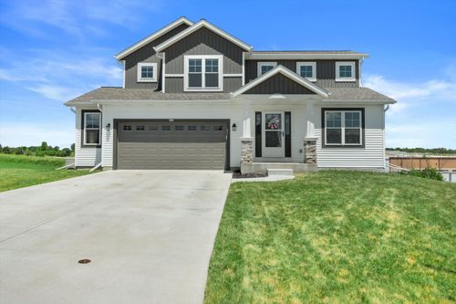 906 Ridge Ct, Watertown, WI, 53094-1102 | Card Image